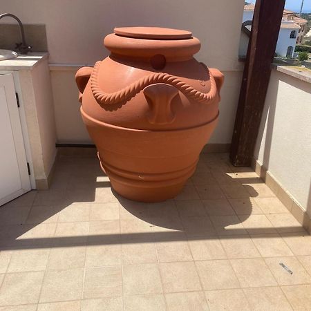 Residence L'Incanto Attici Кастельсардо Екстер'єр фото